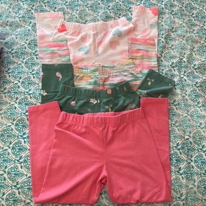 Girls bundle 4 pairs of capris!